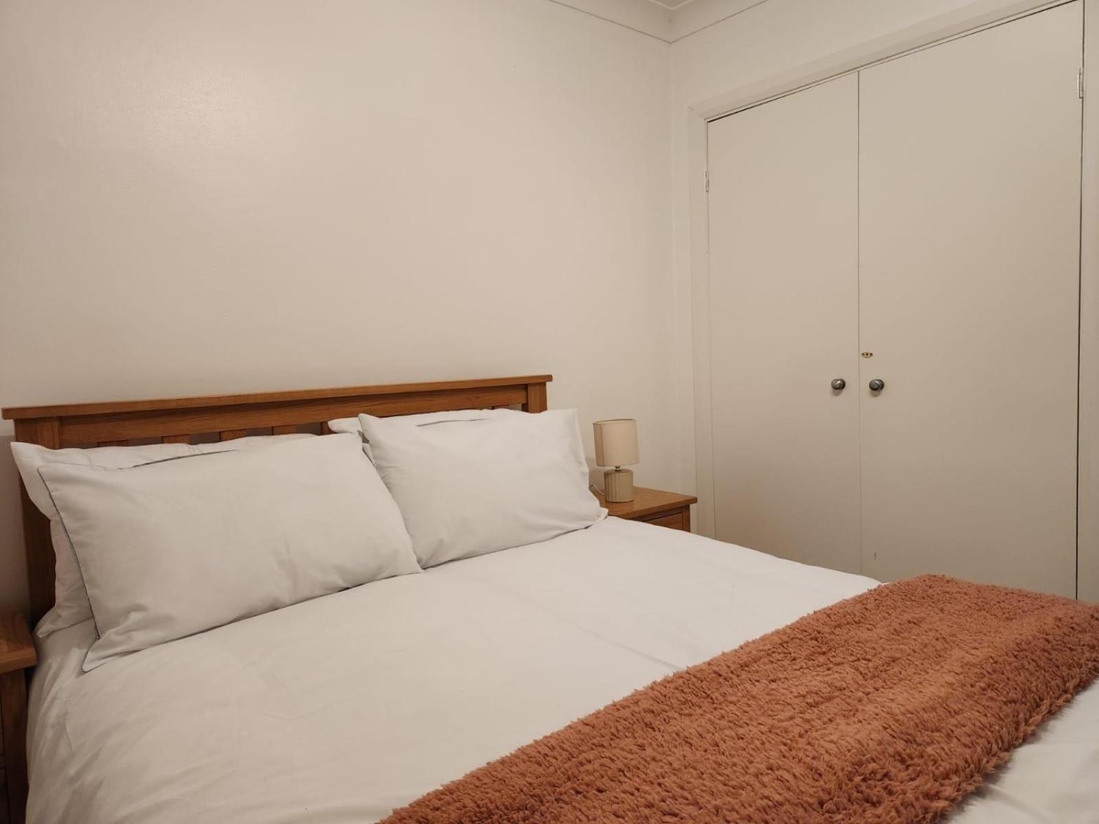 D Elmdon Homestay Shared 4 Bedrooms Birmingham Extérieur photo