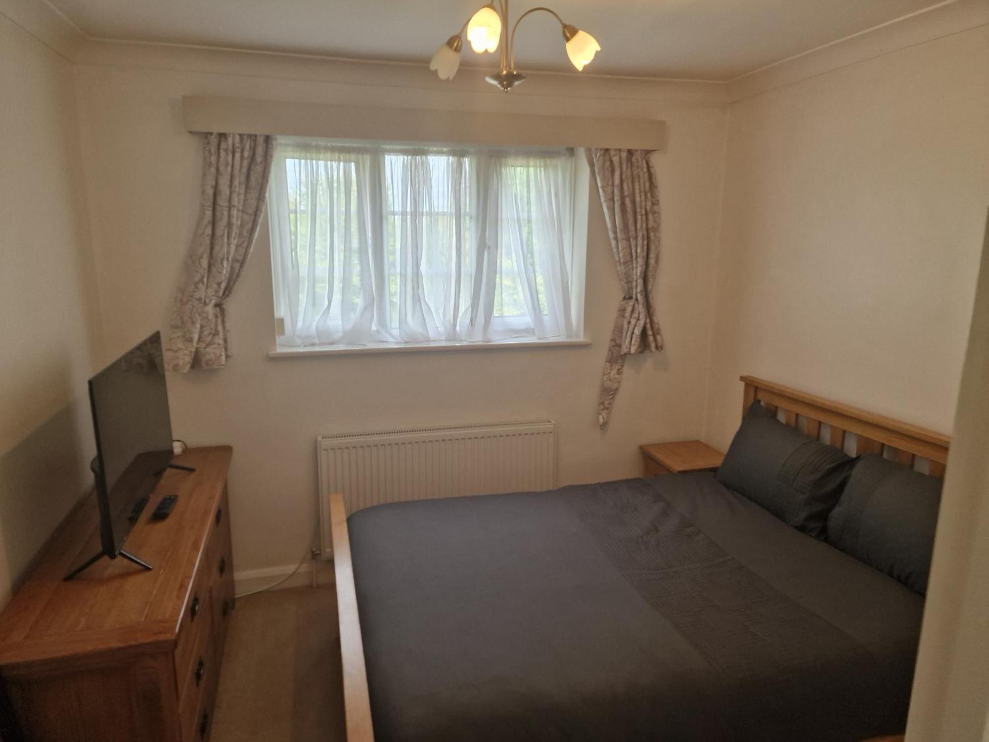 D Elmdon Homestay Shared 4 Bedrooms Birmingham Extérieur photo